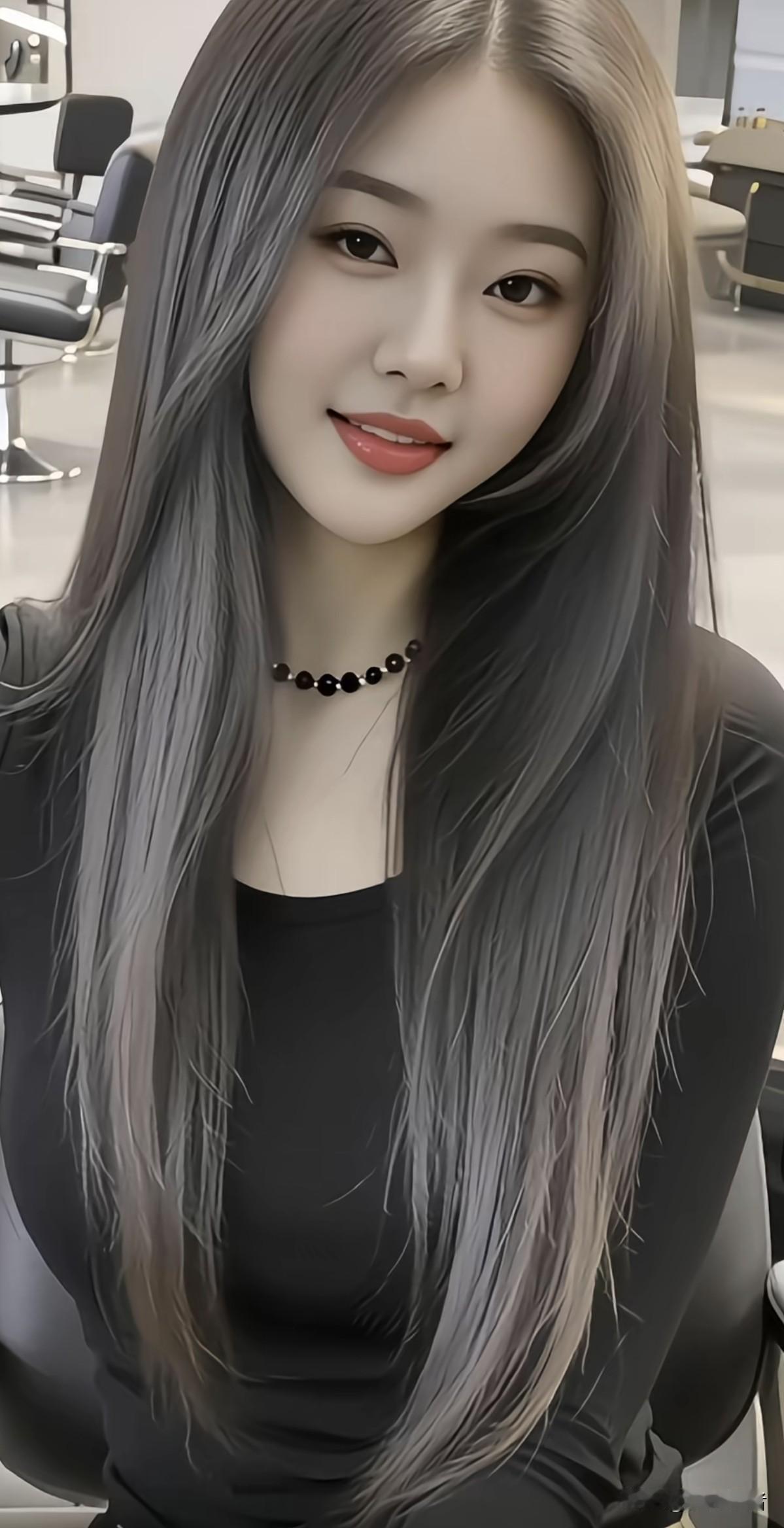 温柔灰发色简直是时尚减龄利器，染了温柔灰，让你美出圈！