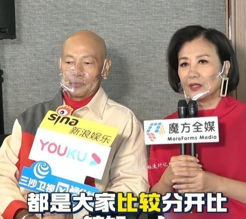 医生说他大概还剩八九年。80岁，癌症第四次复发，罗家英还在接广告。理由就俩字：