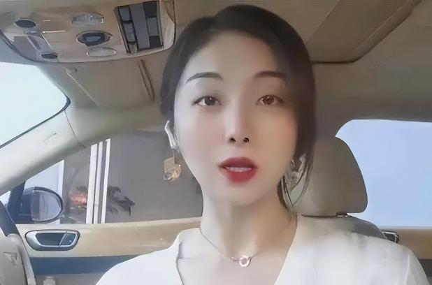 2018年，山东菏泽女人李雪珂的名字突然爆火，只因为她的事颠覆大众认知了：她没结
