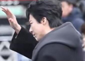 2026年1月17日，央视马年春晚首次带妆联排，刘宇宁现身彩排现场，其路透引发了