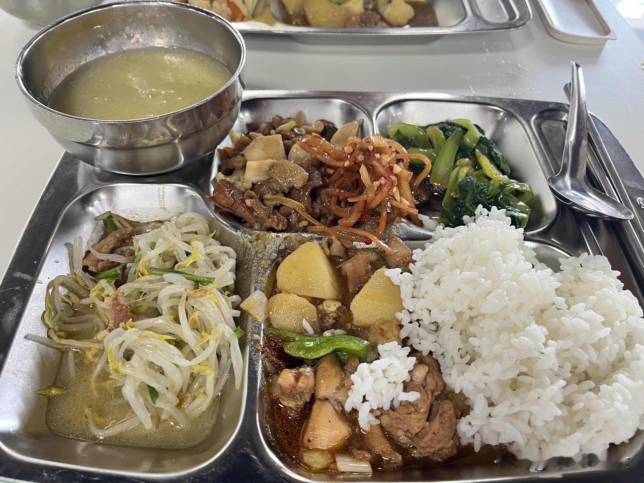 减肥失败，血压又回到上周了！从上个月到现在，减肥一也有段日子了，之前量了血压不