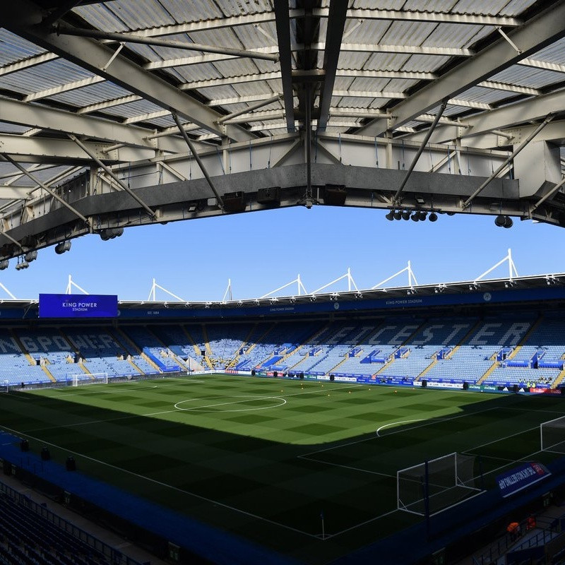 莱斯特城这些年：2002年：降入英冠2003年：重返英超2004年：降入英冠20