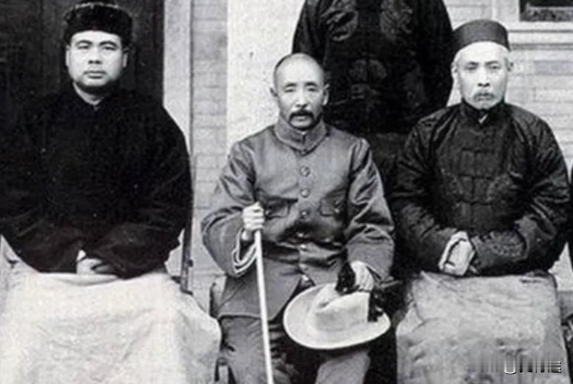 1918年，张作霖让韩麟春拿着50万大洋去上海买军火，他却管不住自己，全输掉了，