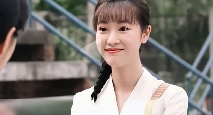 追剧《纯真年代的爱情》凌漪的人品真是坏到了极点！不知编剧安排她最后的结局如何。