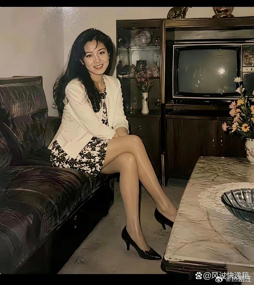 1990年代，那时候的美女膝盖都好干净​​​