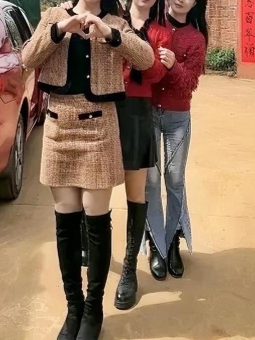 不知道大家发现没有？在农村，有这样一个现象，就是一些年轻的小媳妇，活得那叫一个