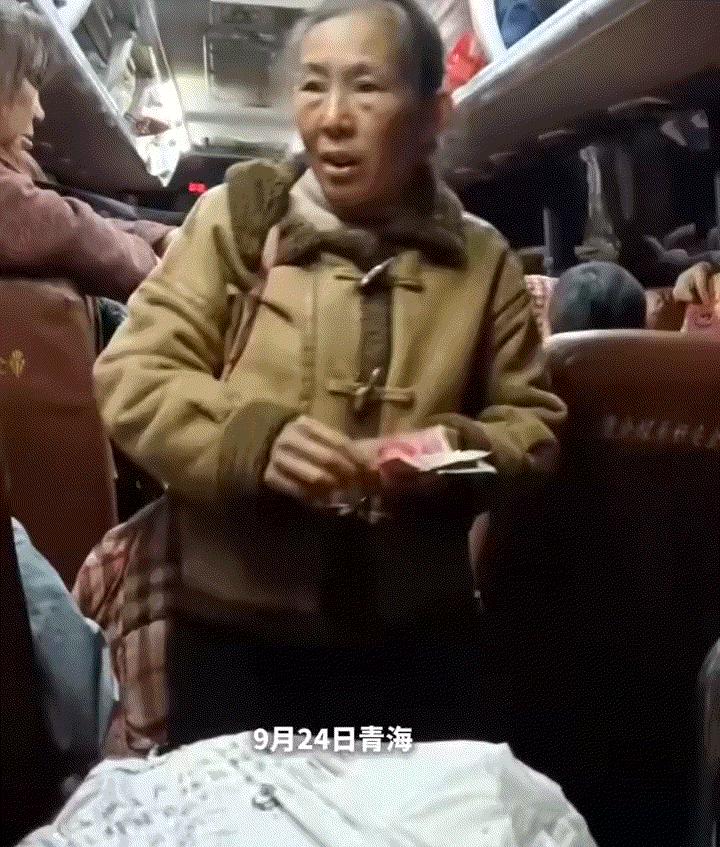格局放宽些！在青海的一方天地，一群务工者正候车返乡，此前雇佣他们的老板娘突然出现