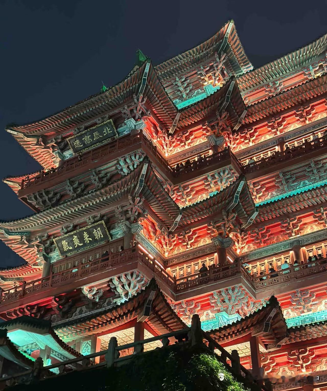 避雷滕王阁！满怀期待购入50元门票，下午五点多匆匆从博物馆赶来，没想到却遭遇