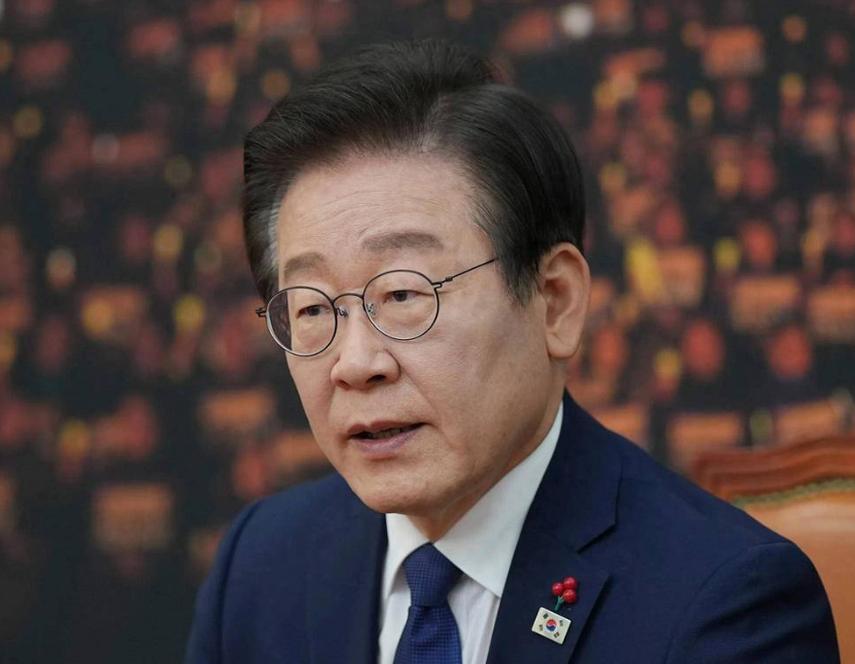 200人团访华！真正的大佬不是李在明？李在明这次访华，场面有点特别。