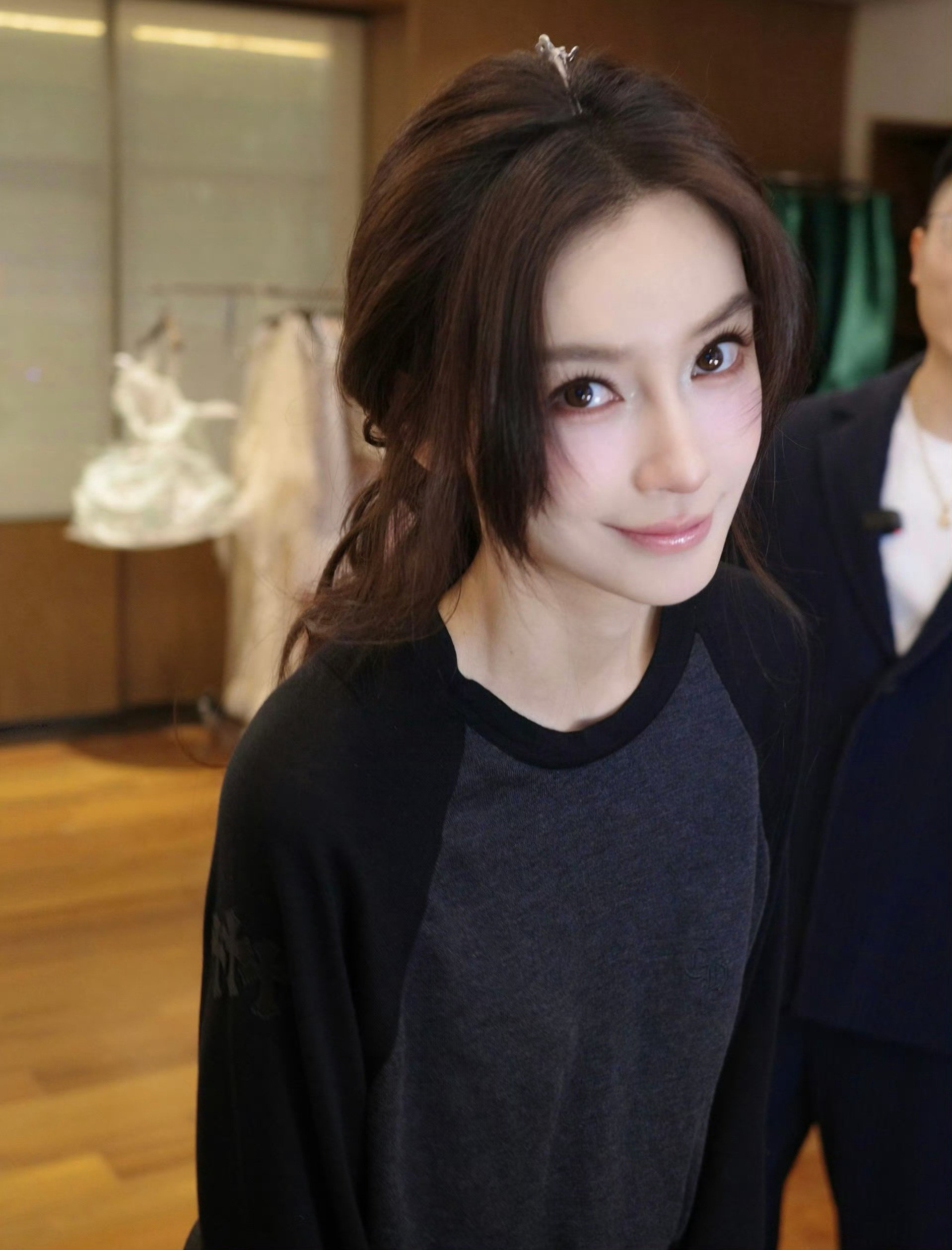 方圆撞脸angelababybaby好美啊，心动的h感觉