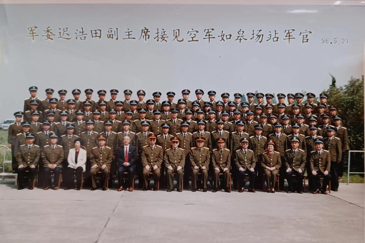 为什么许多退役老兵留恋军营生活？退役老兵对军营生活的留恋，是一种深刻而普遍的情