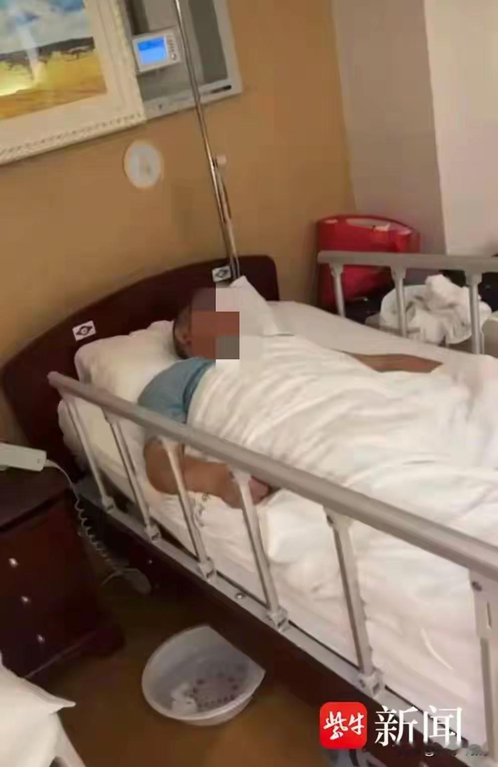 男子取170万元现金，在银行门口遭抢劫致重伤左眼失明；当事人发声：银行工作人员和