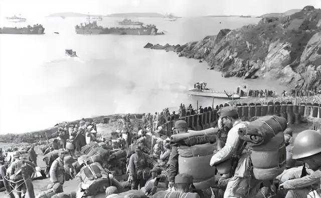 蒋介石兵败台湾都带走了什么？1、陆军60多万人，海军3.5万人军舰50余艘作战飞