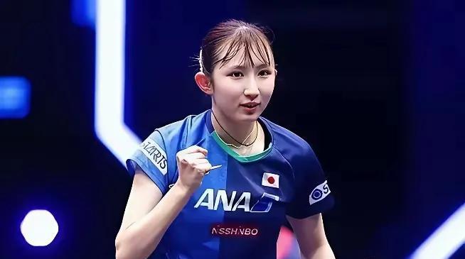 早田希娜悲催了！昔日骁勇善战的早田希娜，如今难展雄风。在卢布尔雅那球星挑战赛上，