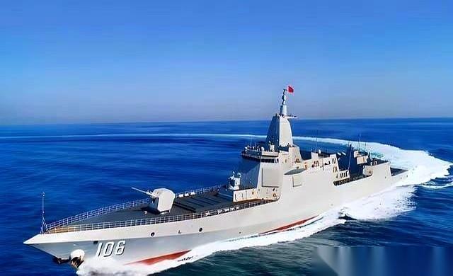 如果你把10艘刚刷好漆的055万吨大驱排成一线，直戳戳开到俄罗斯家门口，拿大喇叭