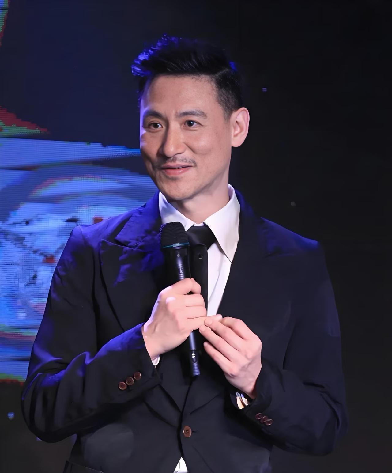 张学友以后估计很难再东莞开演唱会了吧！原因很简单，不是因为他唱得不好，而是因为