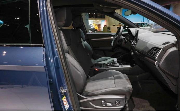 2025款奥迪Q5Sportback外观内饰动力介绍：2025款奥迪Q5Sp