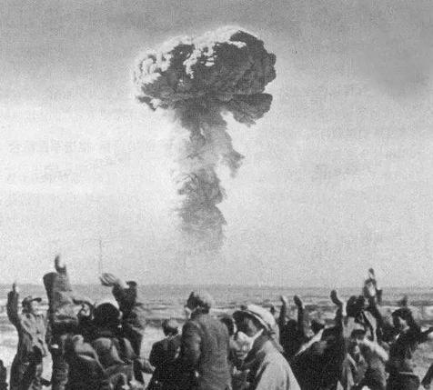 不可思议！被中国用核武器轰炸了45次的罗布泊，现在竟然变成了这样！我国第一颗原子