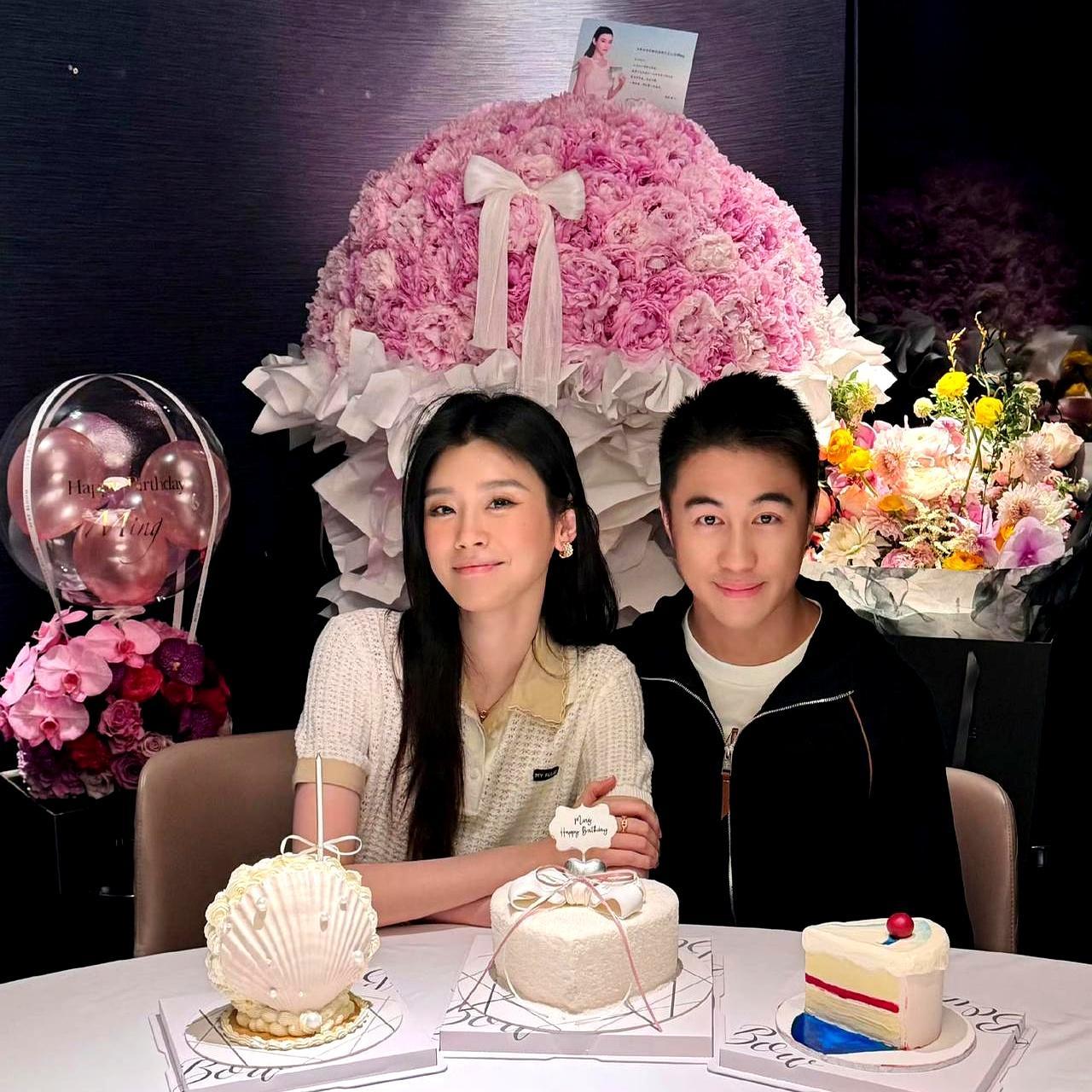 奚梦瑶37岁生日照刚爆出来，我直接看傻了。那束比人还宽的粉芍药堆得冒尖，白
