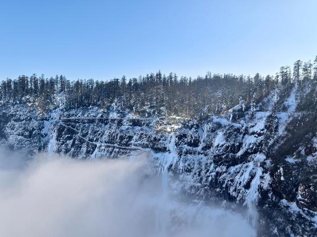 距成都200公里, 冬日雪景堪称一绝, 曾叫“蜀山”, 景色不输峨眉