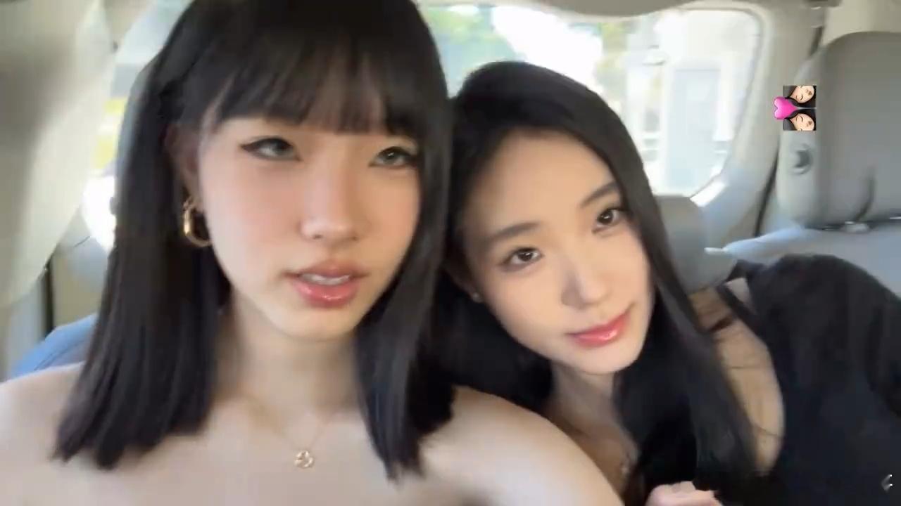 小S大女儿Elly晒照为Lily庆生，姐妹俩都逆袭了