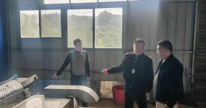 安化县市场监管局一对一上门服务农村合作社