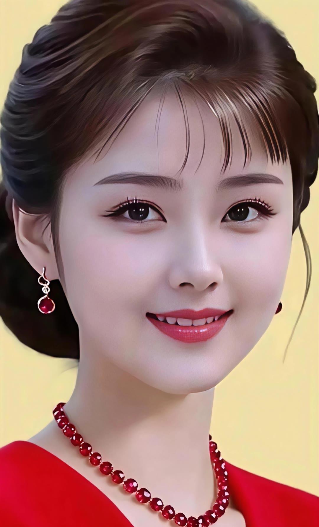 优雅红宝石项链，闪耀你的每一天！💎✨