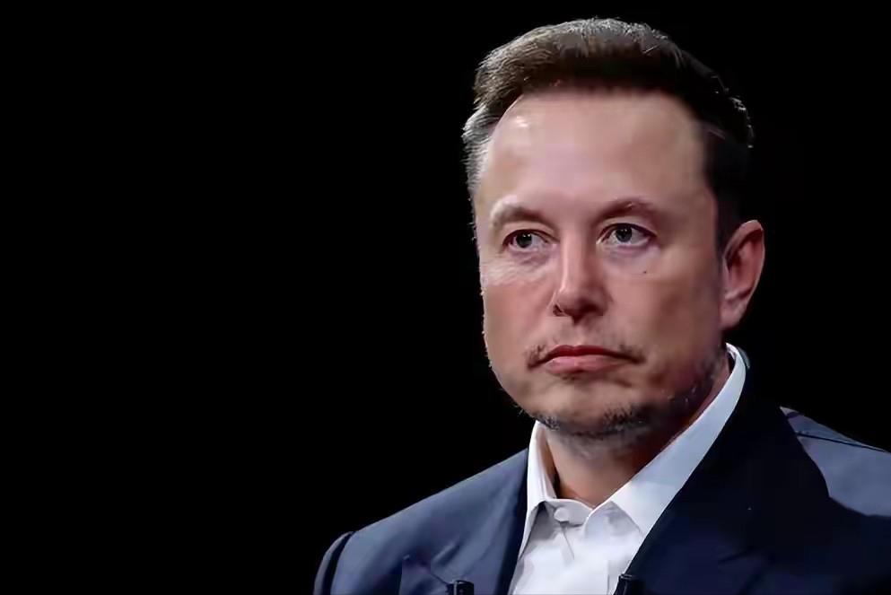 这一天终于要来到！月球大开发即将开启，马斯克表示，一旦月球上有了月球工厂，金钱的