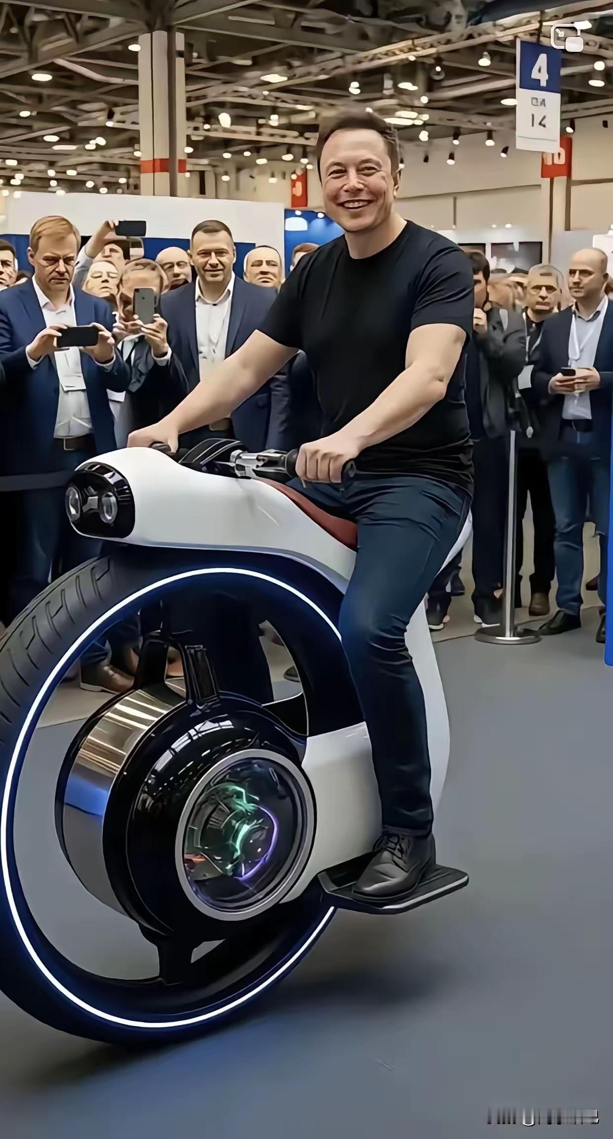 马斯克团队设计出来的独轮电动车，这个车操作简单，好停车节省了大量停车位，随便找个