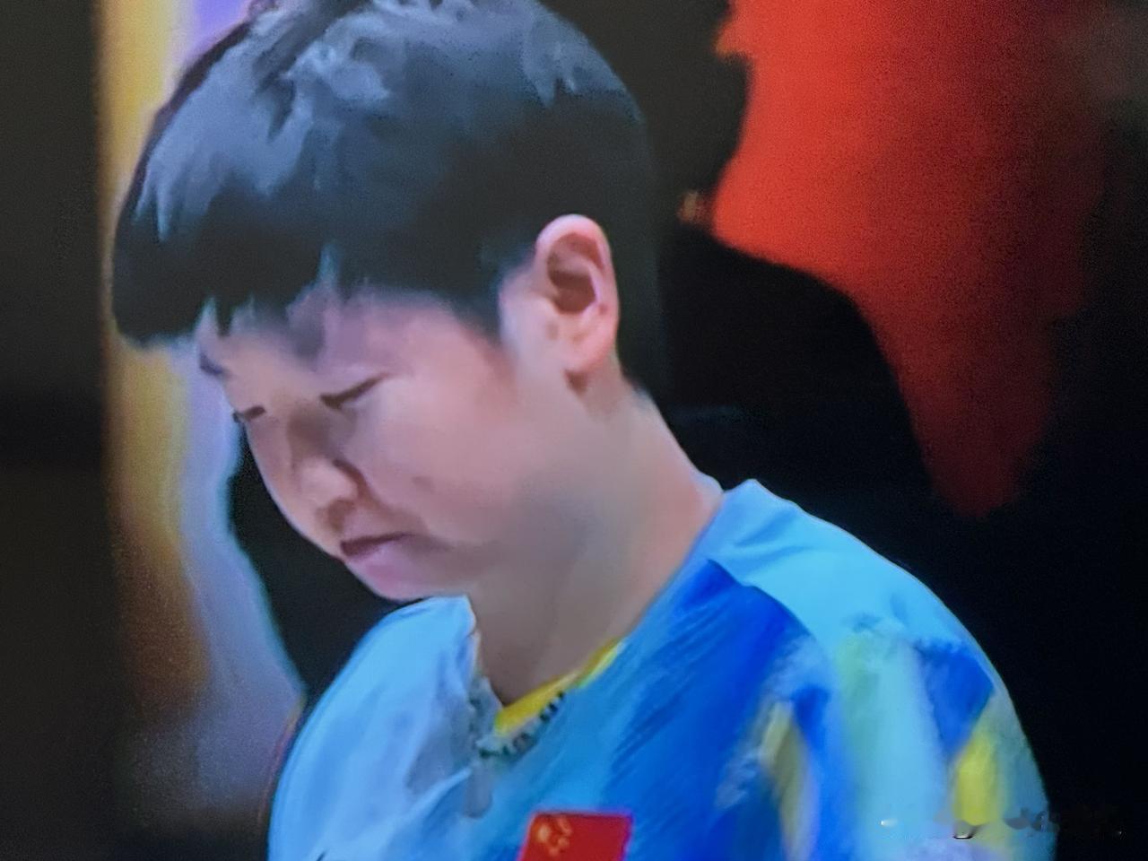好家伙，昨天孙颖莎输了，看把有些人得意的。看不出来人家孙颖莎有病吗？打球打得气