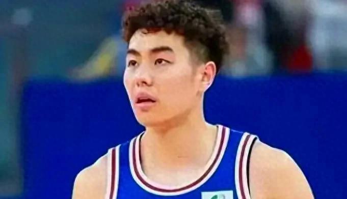 全运会男篮资格赛上演魔幻现实主义大戏，12人残阵上海把16人豪华浙江逼得底裤外翻