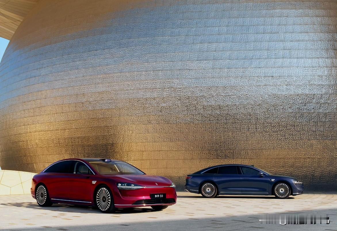 试驾新款享界S9，它的均衡表现真的让我刮目相看。纯电和增程两种动力选择，无论你是