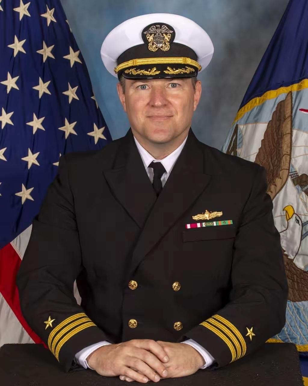 历史无数次证明，强盗出身的后代终究还是强盗、畜生：“记住这两个罪犯。他们是‘斯