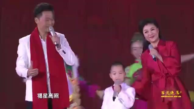 王丽达五百里曲谱_王丽达军装