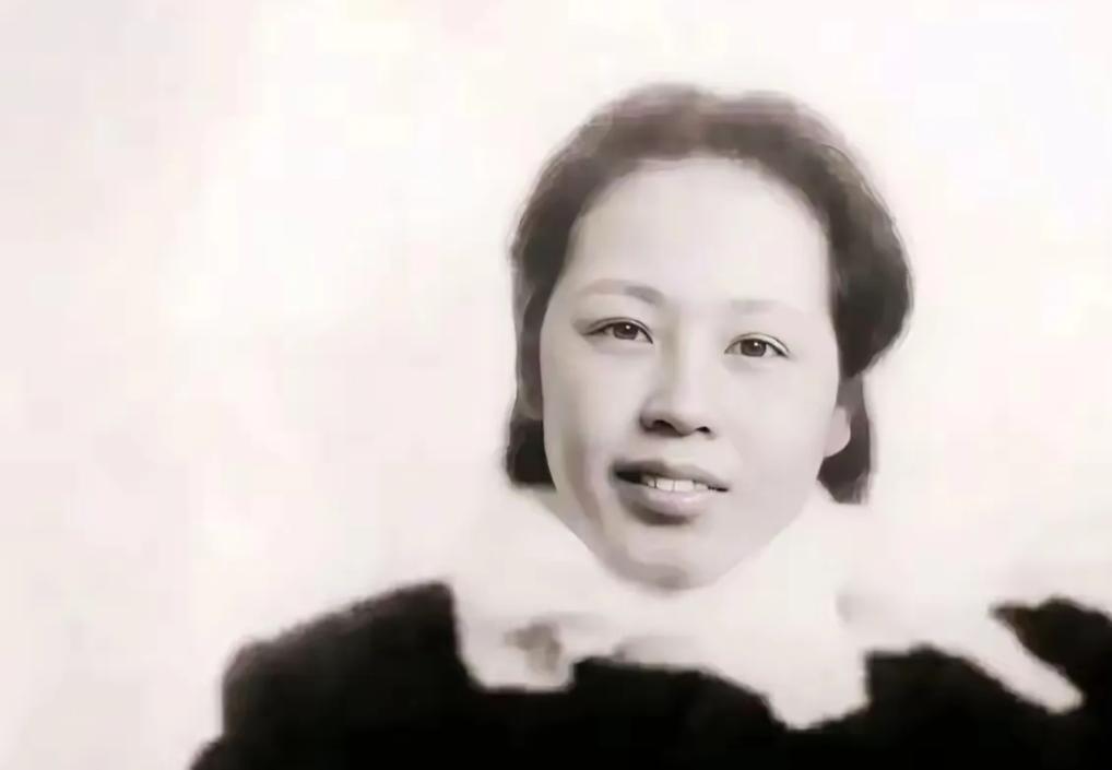 刘伯承原配霸气拒赴南京，扯碎了多少现代人的攀附欲。1949年新中国成立，即将授