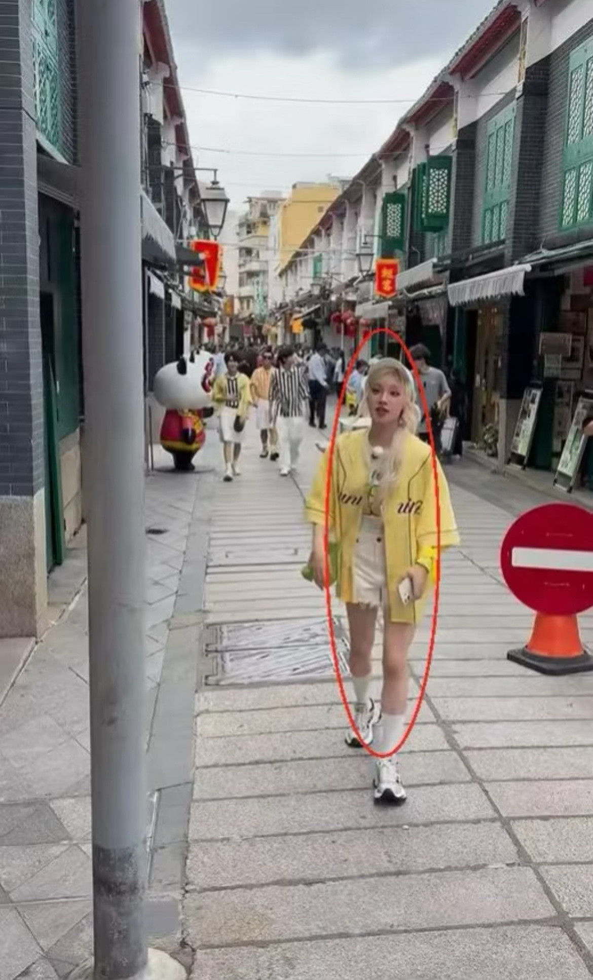 宋雨琦路人视角也就这样吧。。宋雨琦也太明艳动人了，眼睛大大的好喜欢