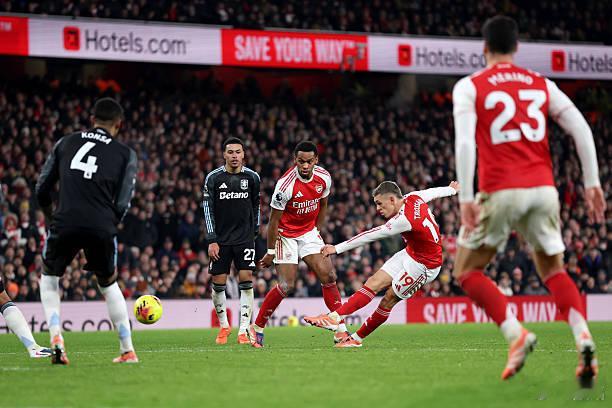 伯恩茅斯vs阿森纳伯恩茅斯已经连续10轮不胜，5平5负，2-2平切尔西算是一个