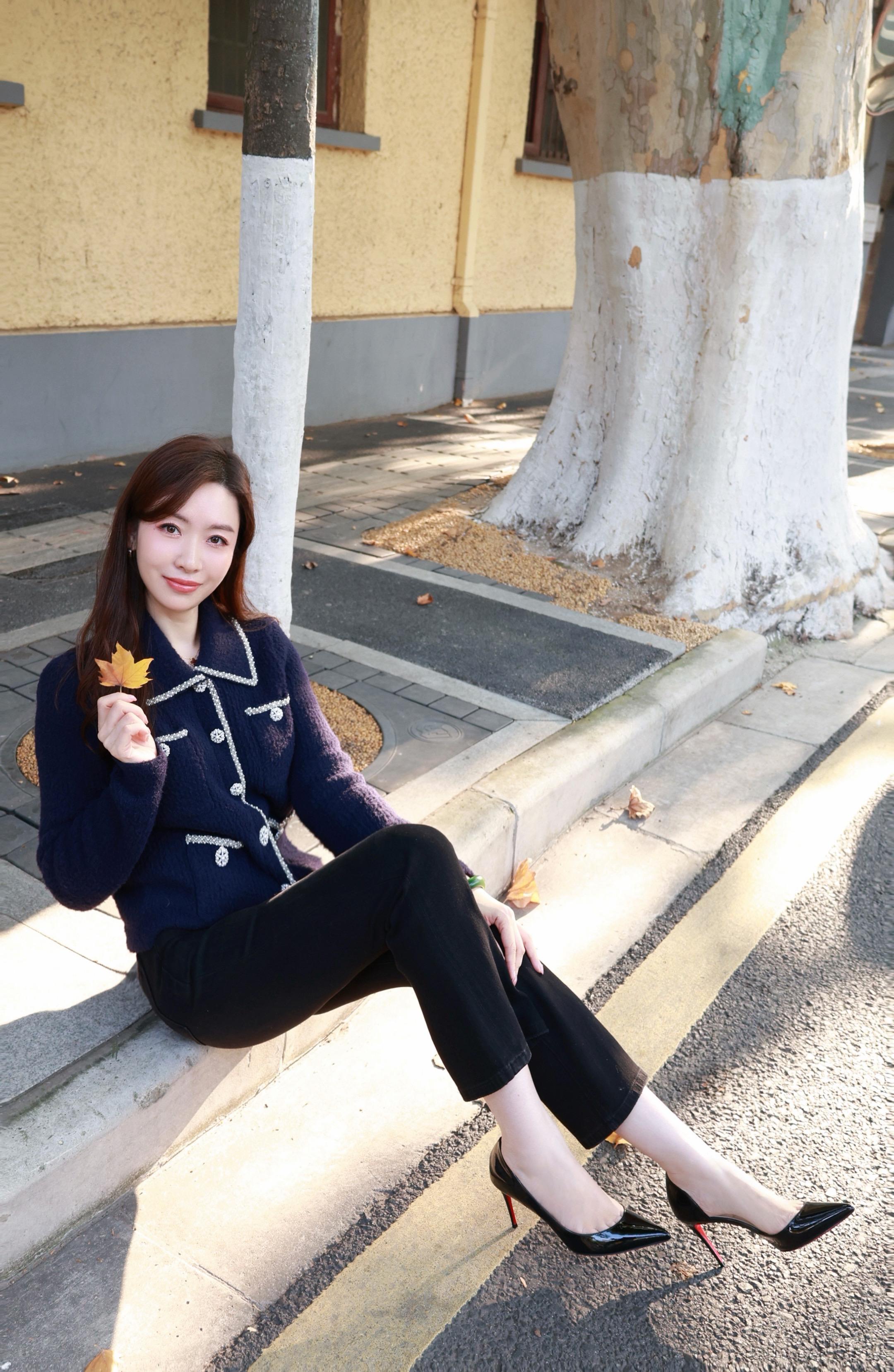 在这个落叶像雪的季节.