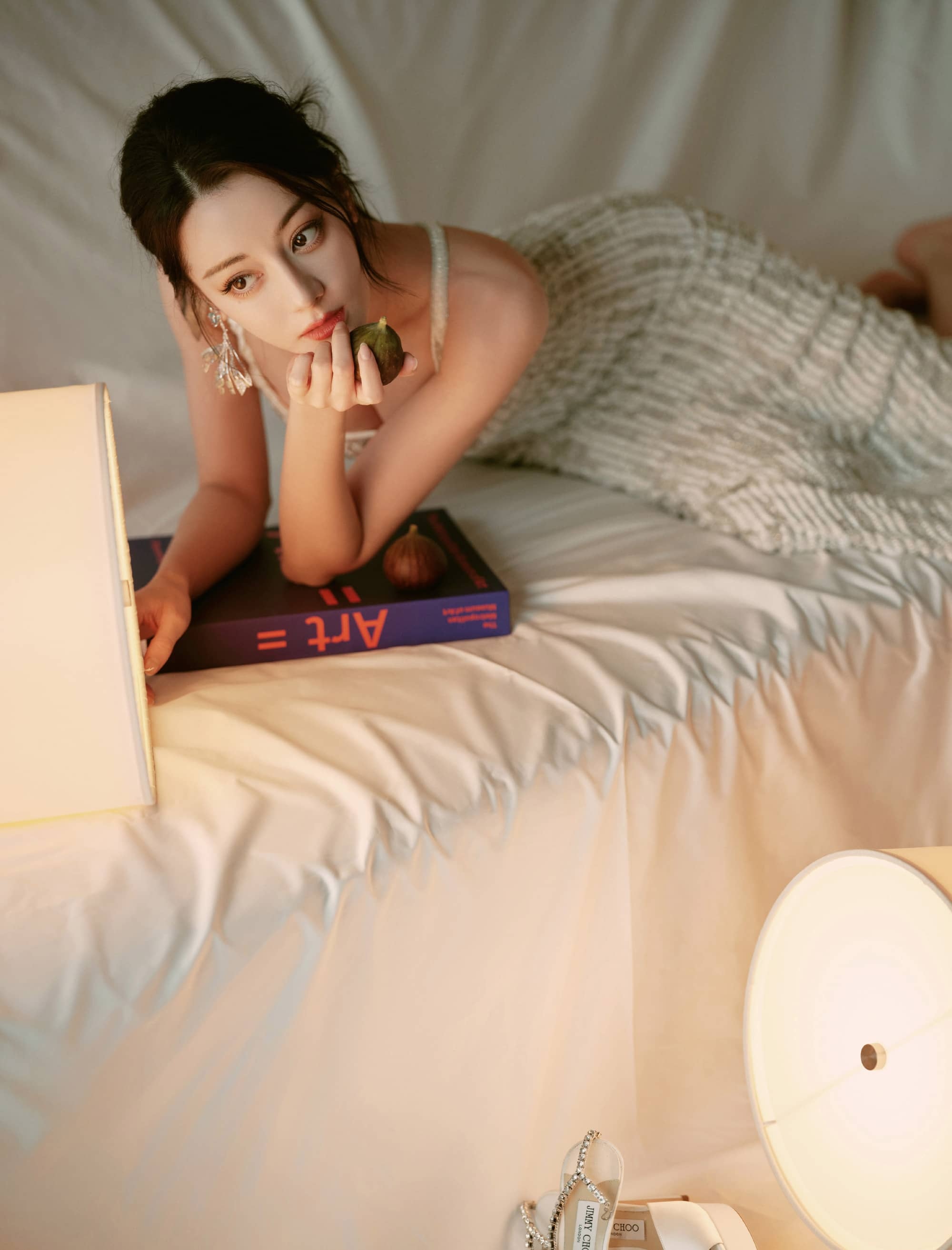迪丽热巴吊带穿搭小合集​​​