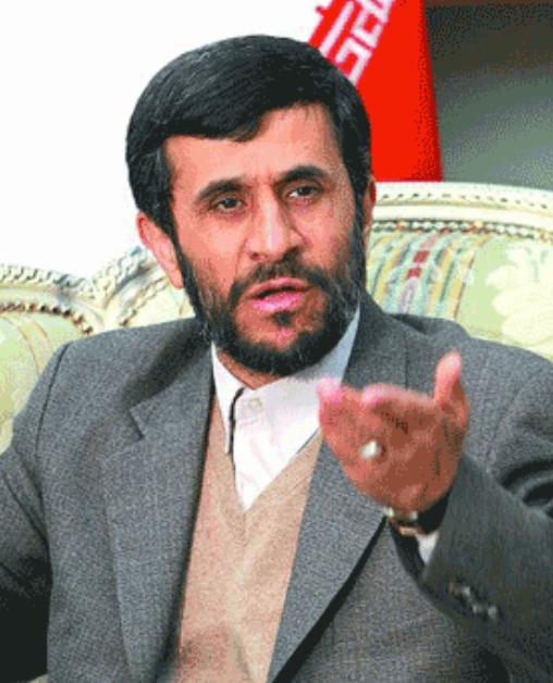 伊朗最大的悲剧，莫过于亲手将，唯一敢跟西方死磕到底的“疯狗”，牢牢锁在了，牢笼