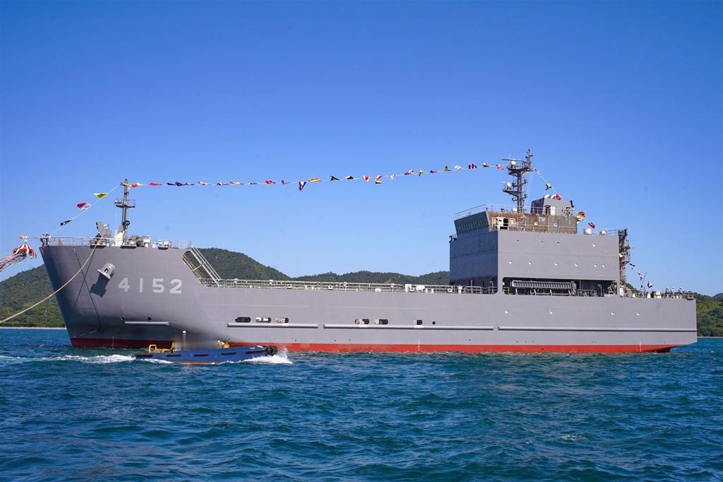 日本的高清重制版072?好像还不如。10月23日,日本陆上自卫队和海上自卫队联合