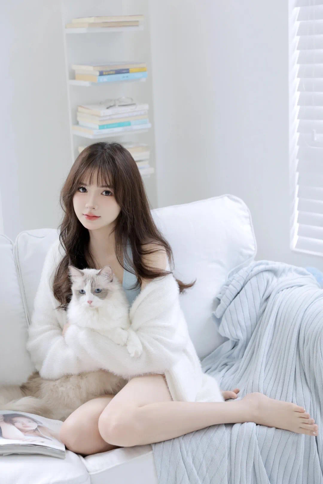 化个淡妆，拥抱最真实的美丽。