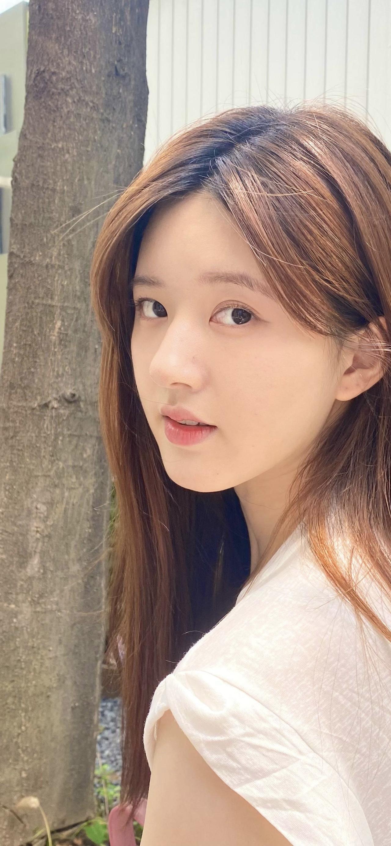 美女壁纸-第6029期-赵露思