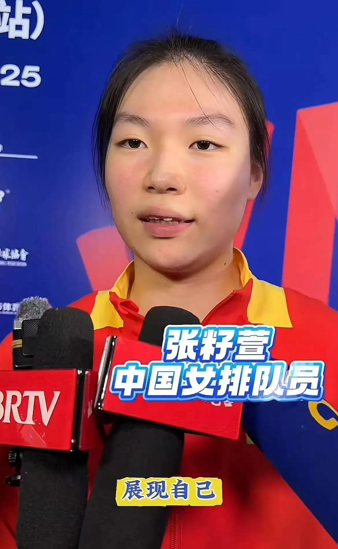 赵勇开始对二传不满意认为副攻不好和二传有关系感觉到张仔萱传球没有光速这才让