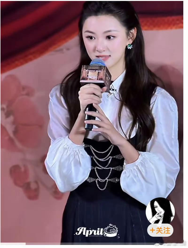 九门尹新月扮演者回应争议王奕婷也演过好几部类似的剧了，比如《七根心简》啥的