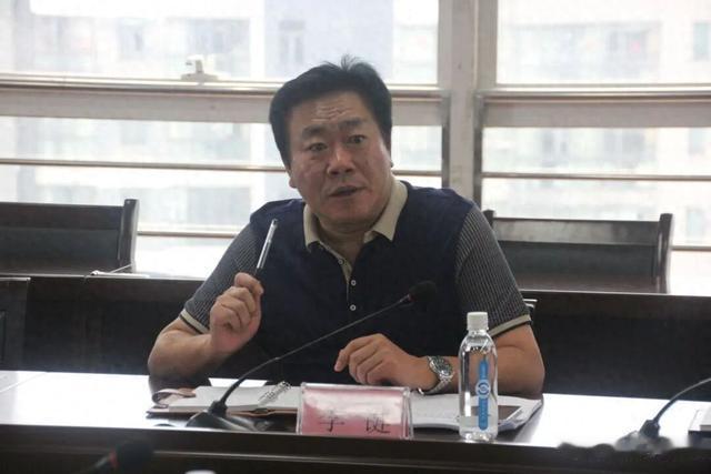 曾因行贿省委书记被免职, 官方通报李键违纪违法详情