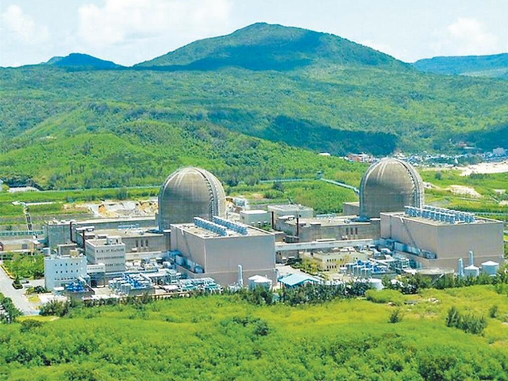 赖清德拟重启核电引发党内焦虑，绿营基层叹：不能等选后再说？绿营长年反核，蔡英文