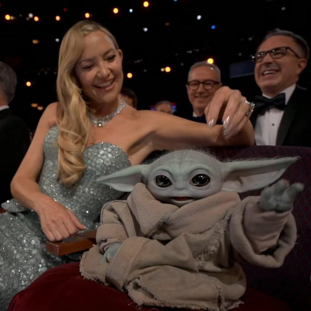 第98届奥斯卡笑点密集，但也有众多感人的悼念时刻记者MaggieMa洛杉矶报