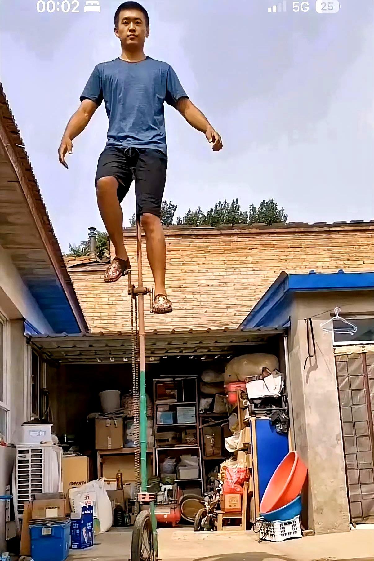 信息整合报告：鸽武缘陈阔的走红与通背拳争议陈阔从无业游民逆袭成“通背拳大