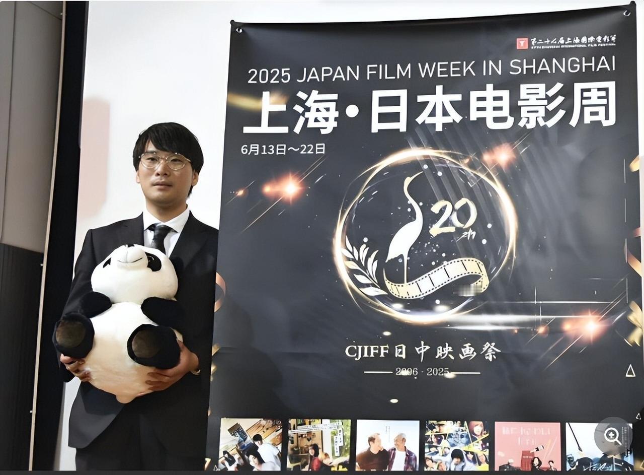 香港最新青年交流名单公布了，45个国家都有，就日本没有。不是漏了，是真没了，十年